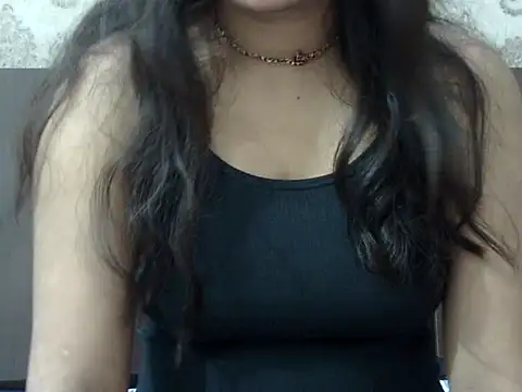 Snapshot of JANVI_06 chatting on 06-11-26, 08:33 JANVI 06 online show from 06-11-26, 08:33
