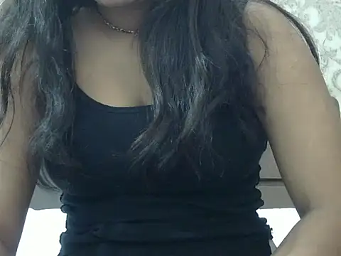 Snapshot of JANVI_06 chatting on 06-06-26, 01:44 JANVI 06 online show from 06-06-26, 01:44