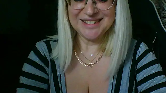 LianaSweetX online show from 03-24-26, 08:09