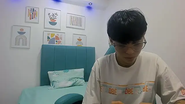 ivyheat3 online show from 03-12-26, 11:58