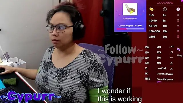 Snapshot of Cypurr chatting on 04-07-26, 05:15 Cypurr online show from 04-07-26, 05:15