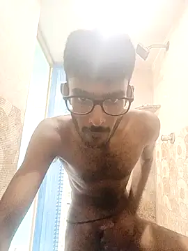 manikanda64 online show from 04-12-26, 06:16