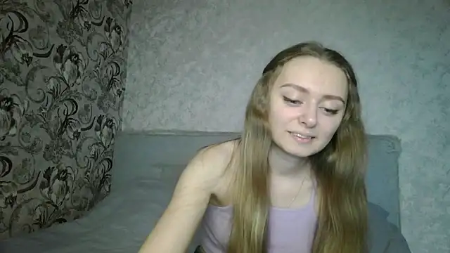 MysticGlimmer online show from 04-02-26, 01:40