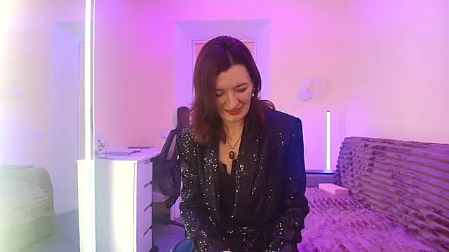 Snapshot of Bonnie_Naughtyy chatting on 05-17-26, 04:07 Bonnie Naughtyy online show from 05-17-26, 04:07
