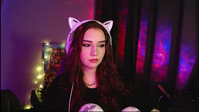Celia Sensual  online show from 04-21-26, 07:42