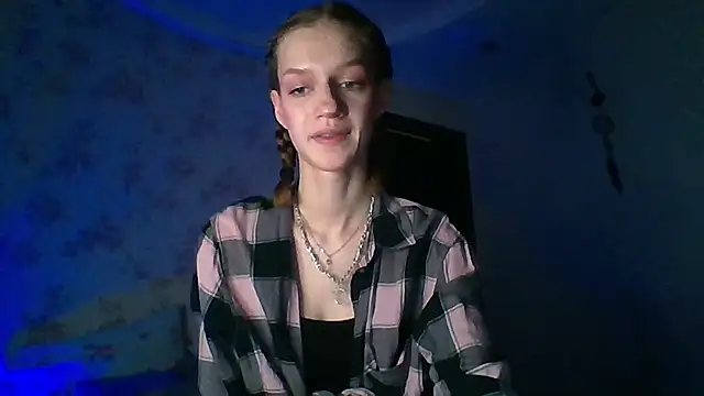 Chrissy Joyful online show from 04-10-26, 05:03