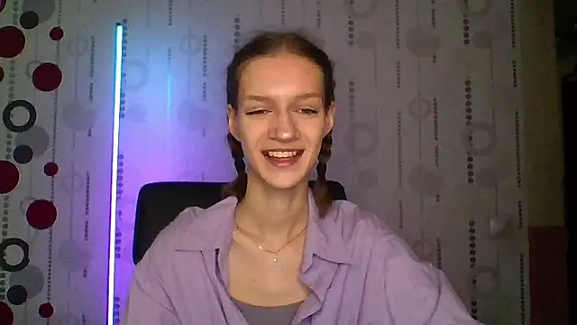 Chrissy Joyful online show from 04-18-26, 05:10