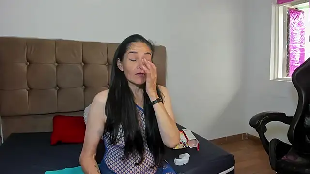 Snapshot of Liz_Grettel chatting on 07-16-26, 06:16 Liz Grettel online show from 07-16-26, 06:16