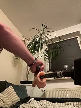 Snapshot of arschloch34 chatting on 03-05-26, 08:38 arschloch34 online show from 03-05-26, 08:38