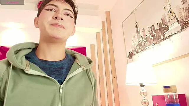 Snapshot of Cristopher_Wild chatting on 03-18-26, 08:32 Cristopher Wild online show from 03-18-26, 08:32