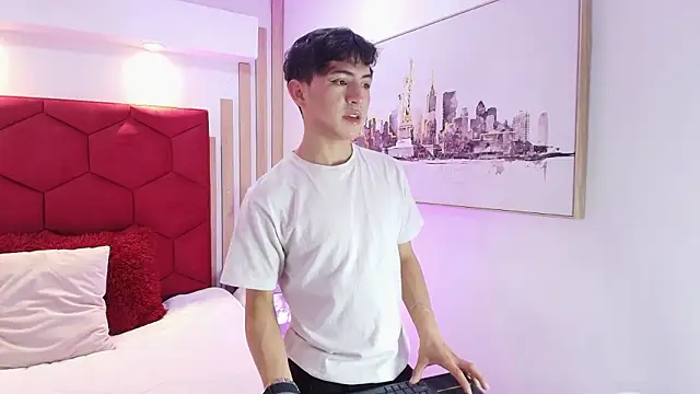 Snapshot of Cristopher_Wild chatting on 03-24-26, 08:42 Cristopher Wild online show from 03-24-26, 08:42