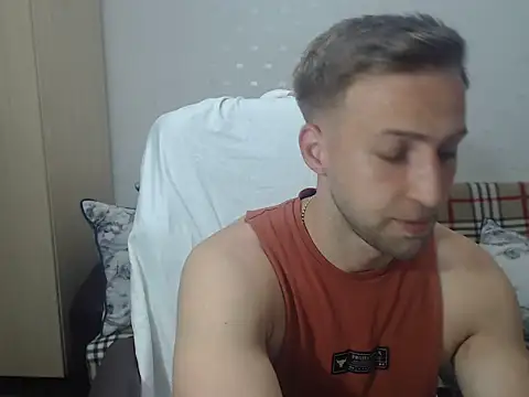 Snapshot of BlondEagleMuscle chatting on 06-21-26, 09:42 BlondEagleMuscle online show from 06-21-26, 09:42