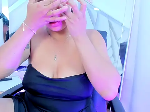 Sophia RousX online show from 06-11-26, 10:18
