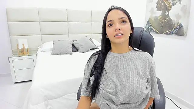 Chloelarsons online show from 03-23-26, 11:48