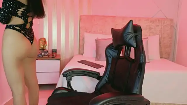 j belle  online show from 03-10-26, 01:04