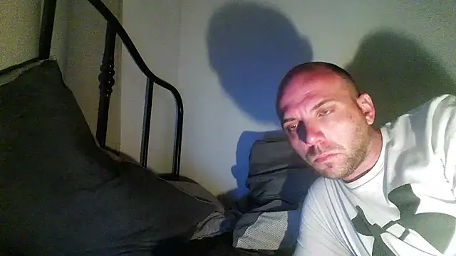 Snapshot of experiencelove chatting on 06-30-26, 01:05 experiencelove online show from 06-30-26, 01:05