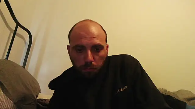 Snapshot of experiencelove chatting on 06-18-26, 11:10 experiencelove online show from 06-18-26, 11:10