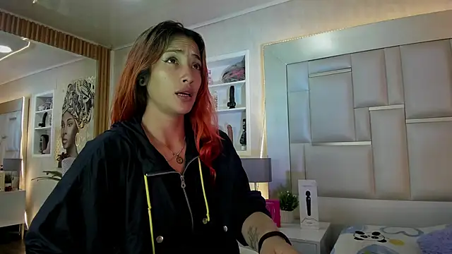 Snapshot of ZoeTaylorl chatting on 05-16-26, 12:15 ZoeTaylorl online show from 05-16-26, 12:15