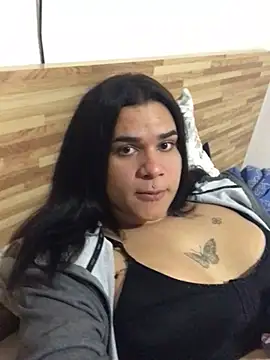 Snapshot of Gabrielaparaiso chatting on 05-22-26, 04:38 Gabrielaparaiso online show from 05-22-26, 04:38