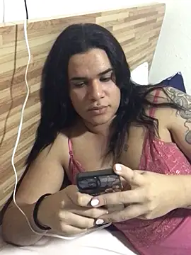 Snapshot of Gabrielaparaiso chatting on 05-22-26, 12:41 Gabrielaparaiso online show from 05-22-26, 12:41