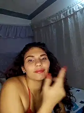 La FlacaXxX online show from 03-18-26, 10:21