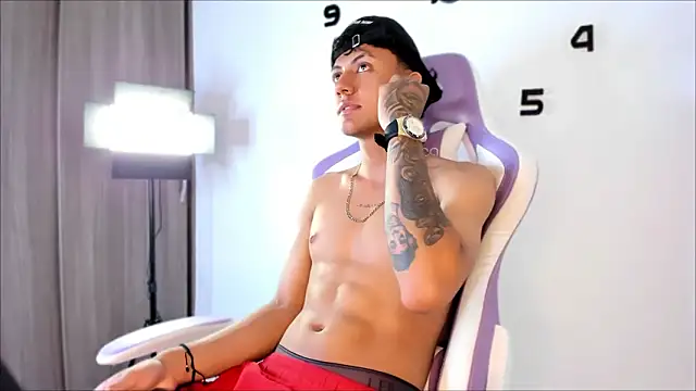 dominik jackson  online show from 03-06-26, 02:39