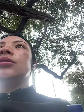 Marianaxc online show from 04-20-26, 12:52