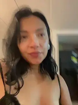 Marianaxc online show from 04-18-26, 02:36