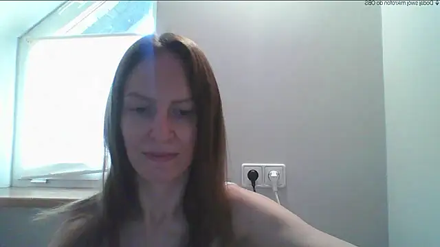Snapshot of AnnaTight chatting on 05-28-26, 11:16 AnnaTight online show from 05-28-26, 11:16