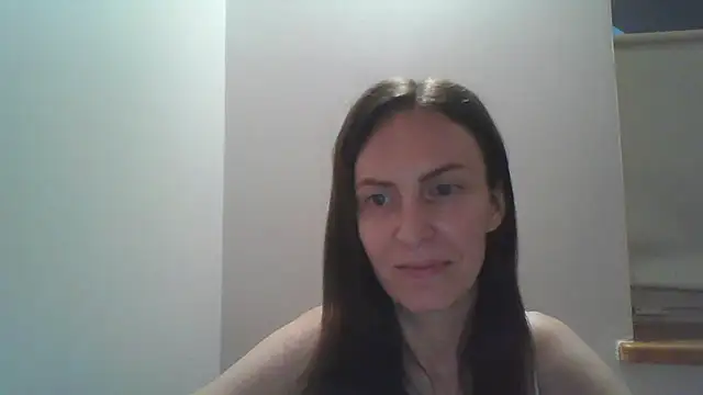 Snapshot of AnnaTight chatting on 06-19-26, 07:20 AnnaTight online show from 06-19-26, 07:20