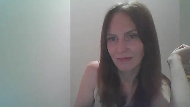 Snapshot of AnnaTight chatting on 06-05-26, 06:46 AnnaTight online show from 06-05-26, 06:46