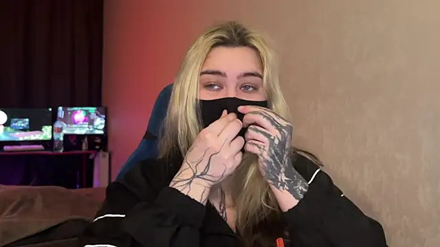 Xtoni  online show from 03-06-26, 08:37