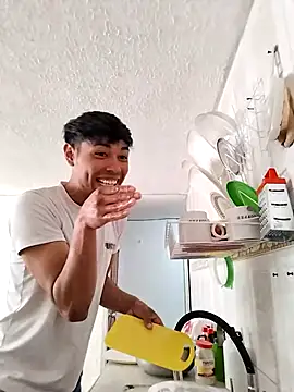 Diamond Liam online show from 03-11-26, 09:20