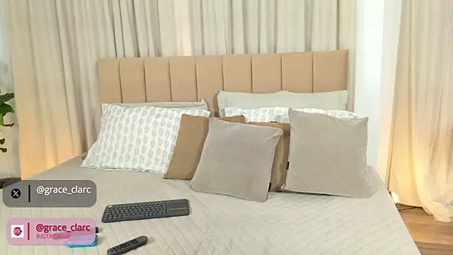 grace clarc online show from 03-19-26, 03:01