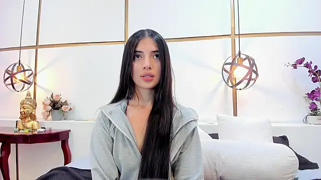 Cynthia1Fox online show from 05-26-26, 07:56