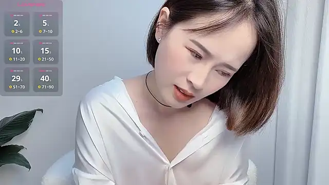 Snapshot of Xiaoyu-99 chatting on 04-22-26, 09:21 Xiaoyu-99 online show from 04-22-26, 09:21