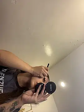 bigcock sassy69 online show from 06-25-26, 02:11