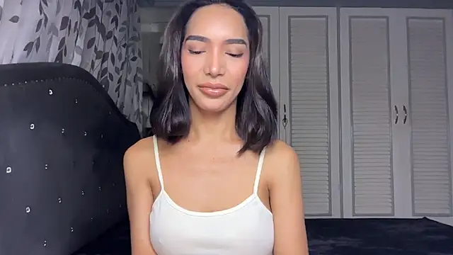 Snapshot of AnayaLauren_ chatting on 07-08-26, 03:30 AnayaLauren online show from 07-08-26, 03:30