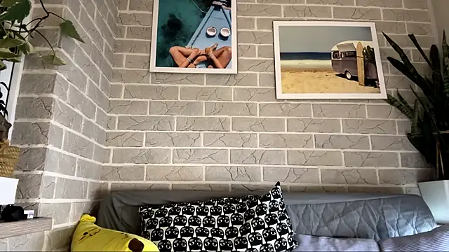 LaraDraggoo online show from 03-21-26, 07:40