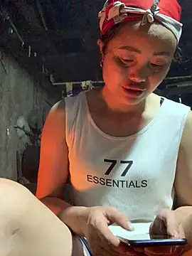 Snapshot of ten-girl-2k5 chatting on 03-15-26, 10:55 ten-girl-2k5 online show from 03-15-26, 10:55