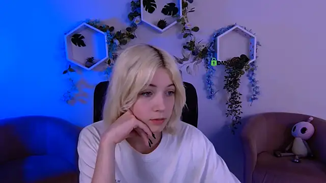  sabrina moore online show from 06-24-26, 06:50