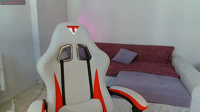 Evelinochka online show from 04-23-26, 09:05