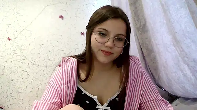 Aurora Breeze online show from 03-12-26, 01:15