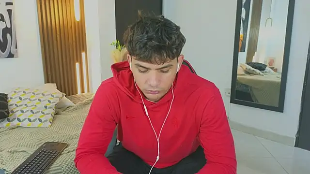 MrAdonis  online show from 04-24-26, 12:51