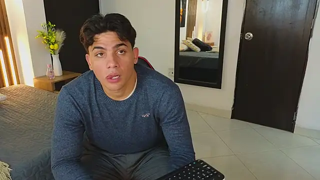 MrAdonis  online show from 04-15-26, 07:58