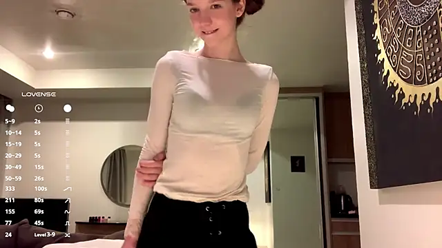 Kissme Kira online show from 03-22-26, 07:26