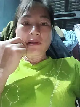 Snapshot of Yuhi3d chatting on 06-16-26, 12:49 Yuhi3d online show from 06-16-26, 12:49