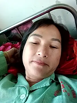 Yuhi3d online show from 05-03-26, 01:44
