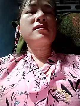 Snapshot of Yuhi3d chatting on 06-19-26, 12:33 Yuhi3d online show from 06-19-26, 12:33