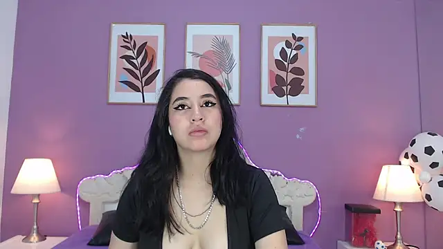 YayaQueen online show from 07-20-26, 11:45